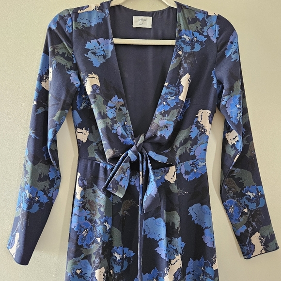 Aritzia Wilfred Aubagne Floral Blue Green Cut Out Midi Long Sleeve Dress Size 0. - Picture 6 of 16